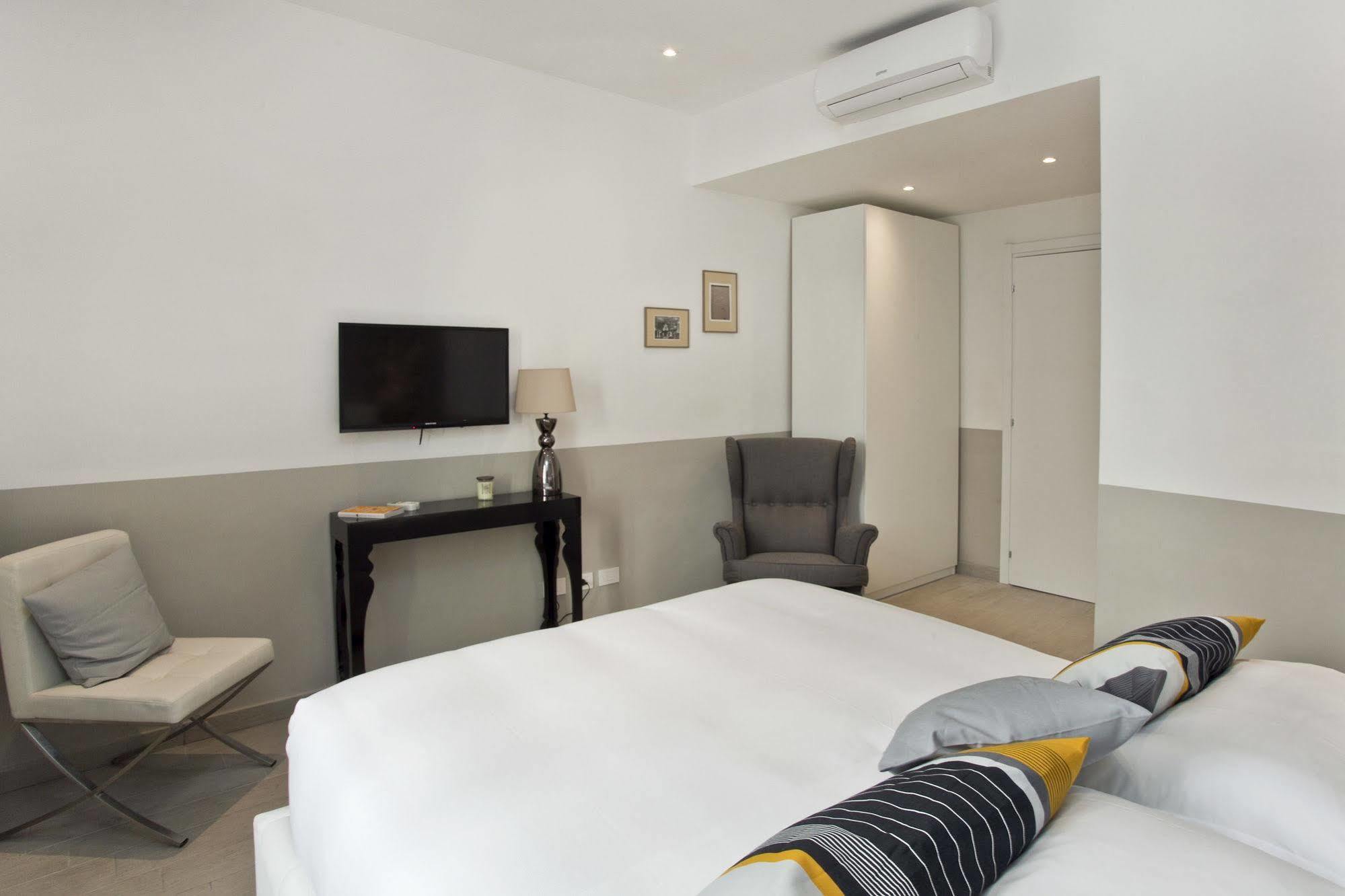 Sallustio Fine Rooms Guest House Roma Ngoại thất bức ảnh